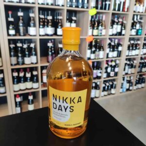 WHISKY NIKKA DAYS BLENDED JAPAN 70 CL 43°