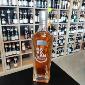 KAVALAN CLASSIC SINGLE MALT WHISKY 50 CL 40°